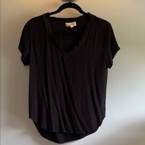 Cloth & stone Black V-Neck Women's Top lightweight Sz S